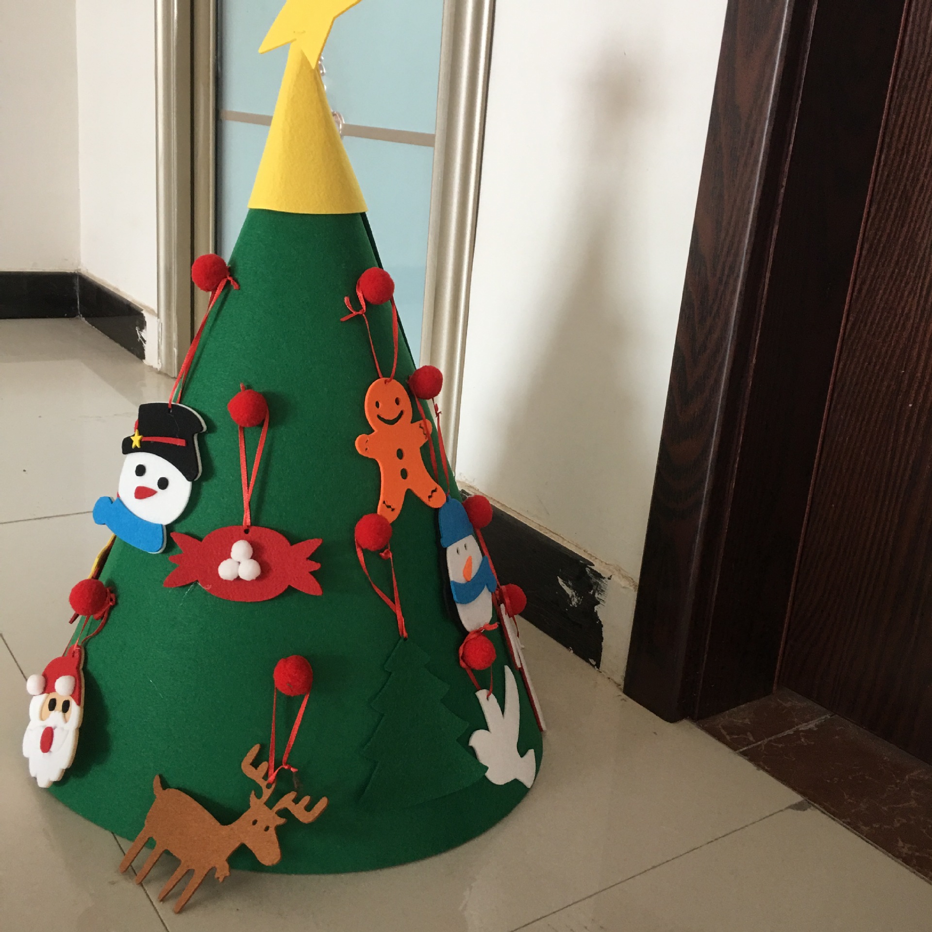 Felt Felt Christmas Decorations Christmas Hat DIY Children's Toys Handmade Three-dimensional Christmas Tree Spot