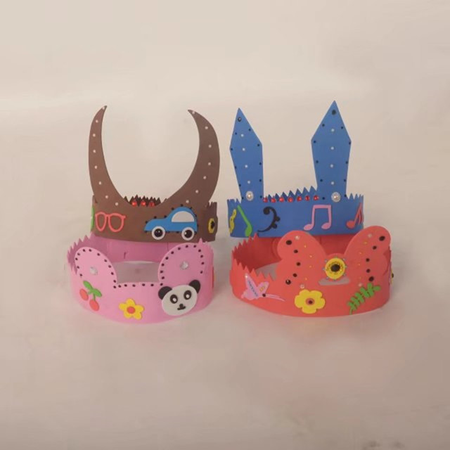New Fun Handmade Christmas Hat Stickers Toy Gift Stickers New Fun Handmade Christmas Hat Stickers Toy Gift Stickers