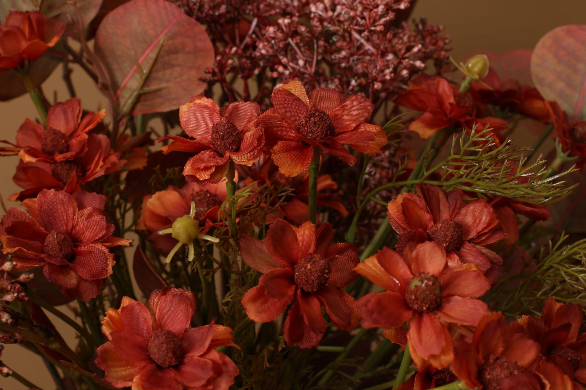 Big Bunch European Artificial Flower Simulation African Chrysanthemum Calliopsis Fake Flower Wedding Celebration Decoration Home Table Decoration Big Bunch European Artificial Flower Simulation African Chrysanthemum Calliopsis Fake Flower Wedding Celebration Decoration Home Table Decoration