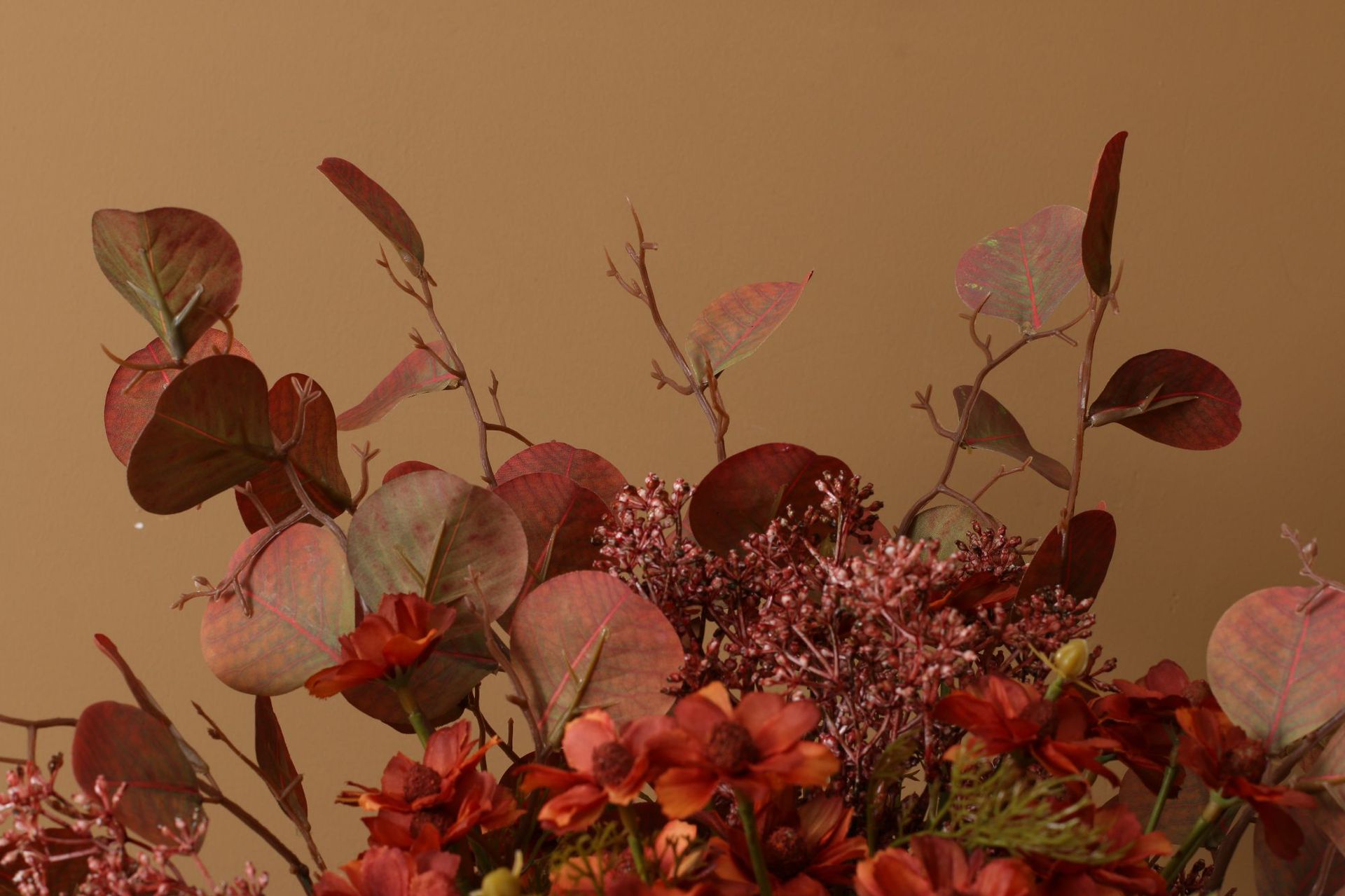 Big Bunch European Artificial Flower Simulation African Chrysanthemum Calliopsis Fake Flower Wedding Celebration Decoration Home Table Decoration Big Bunch European Artificial Flower Simulation African Chrysanthemum Calliopsis Fake Flower Wedding Celebration Decoration Home Table Decoration
