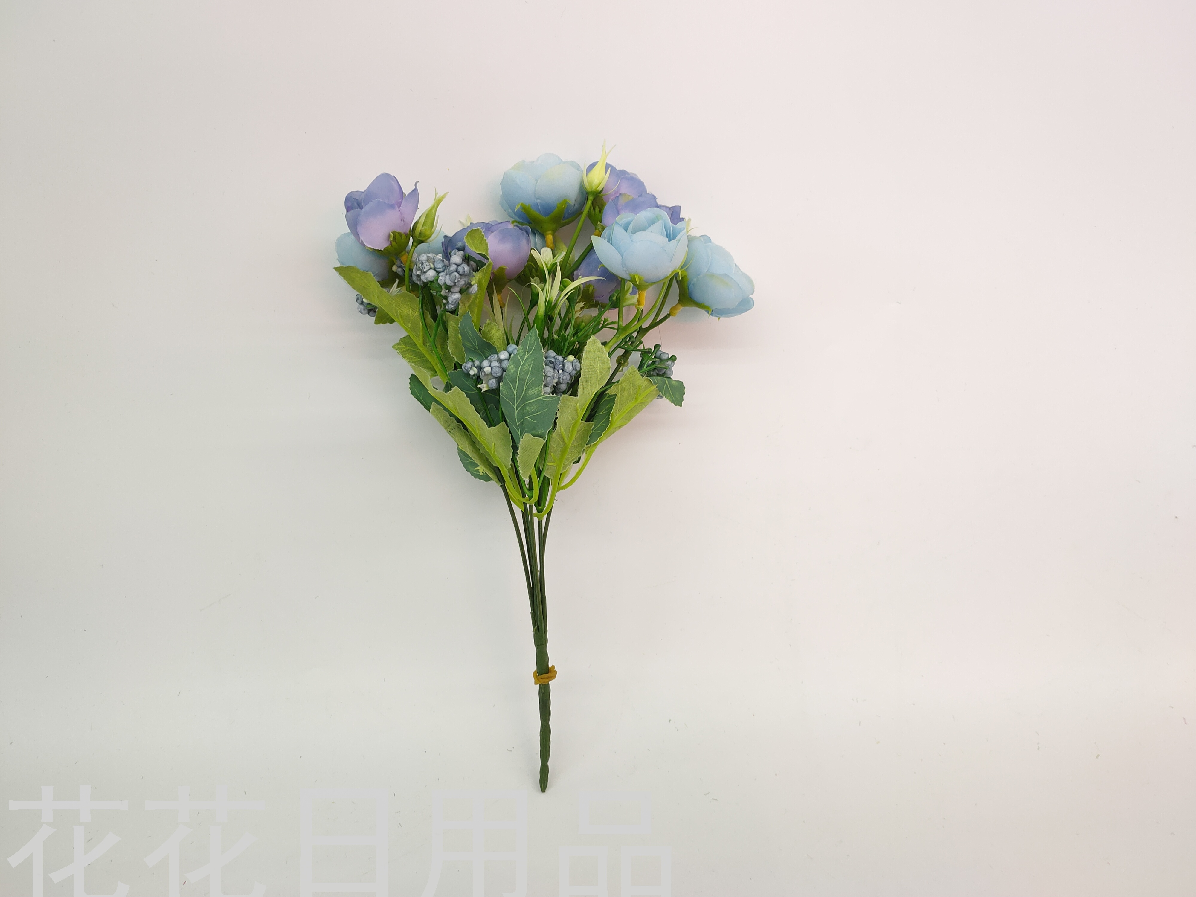 New Single Rose Artificial Flower Plastic Vase with European Single Branch Flower