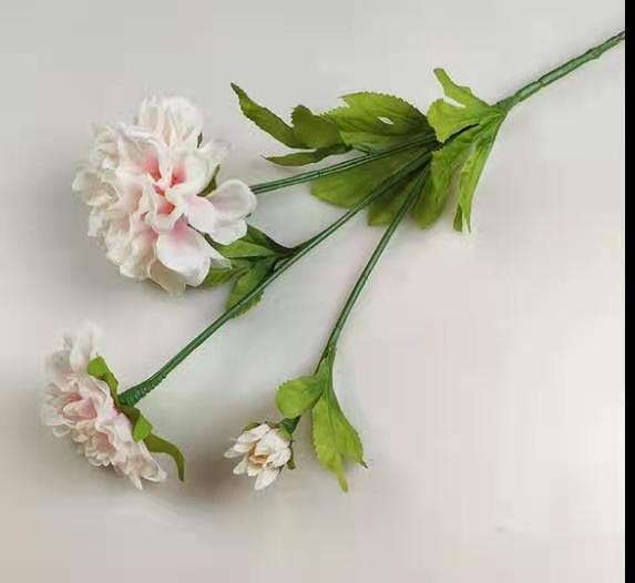 Artificial Flower Rose Three-Head Rich Ranunculus Asiaticus Artificial Flower Artificial Silk Flower Wedding Hotel Home Decoration Camellia Bar