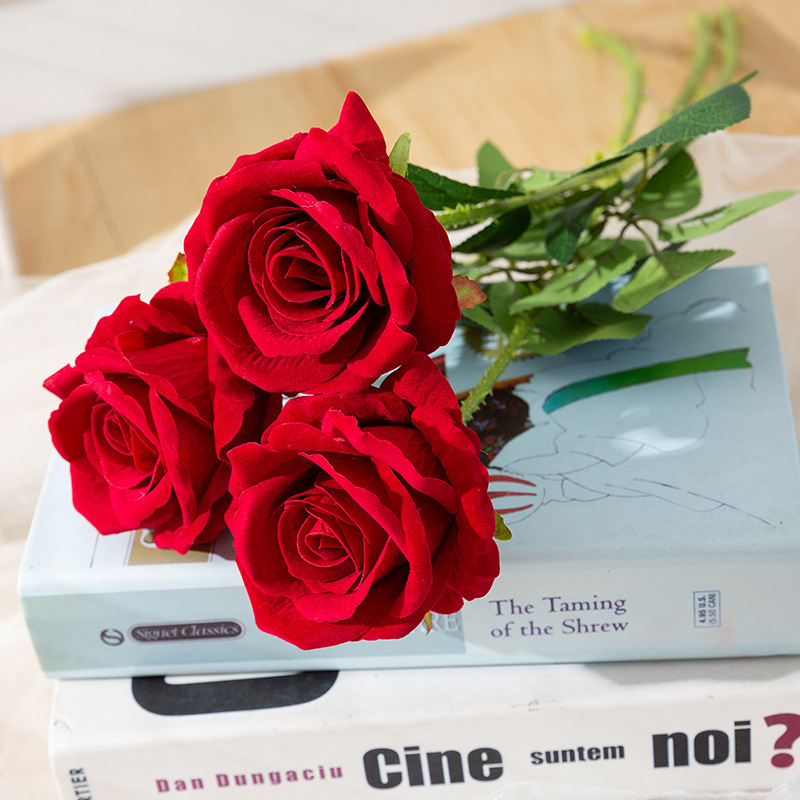 Artificial Rose Home Decoration Emulational Flower Decoration Wedding Bride Hand Holding Fake Flower Bounce Ball Bouquet Fake Rose