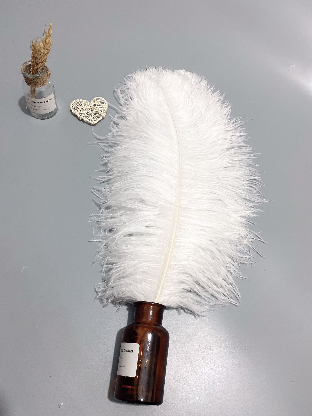 Factory in Stock 50-55cm White Ostrich Feather Wedding Home Furnishing Decoration Flower Arrangement Feather Lamp Color Feather