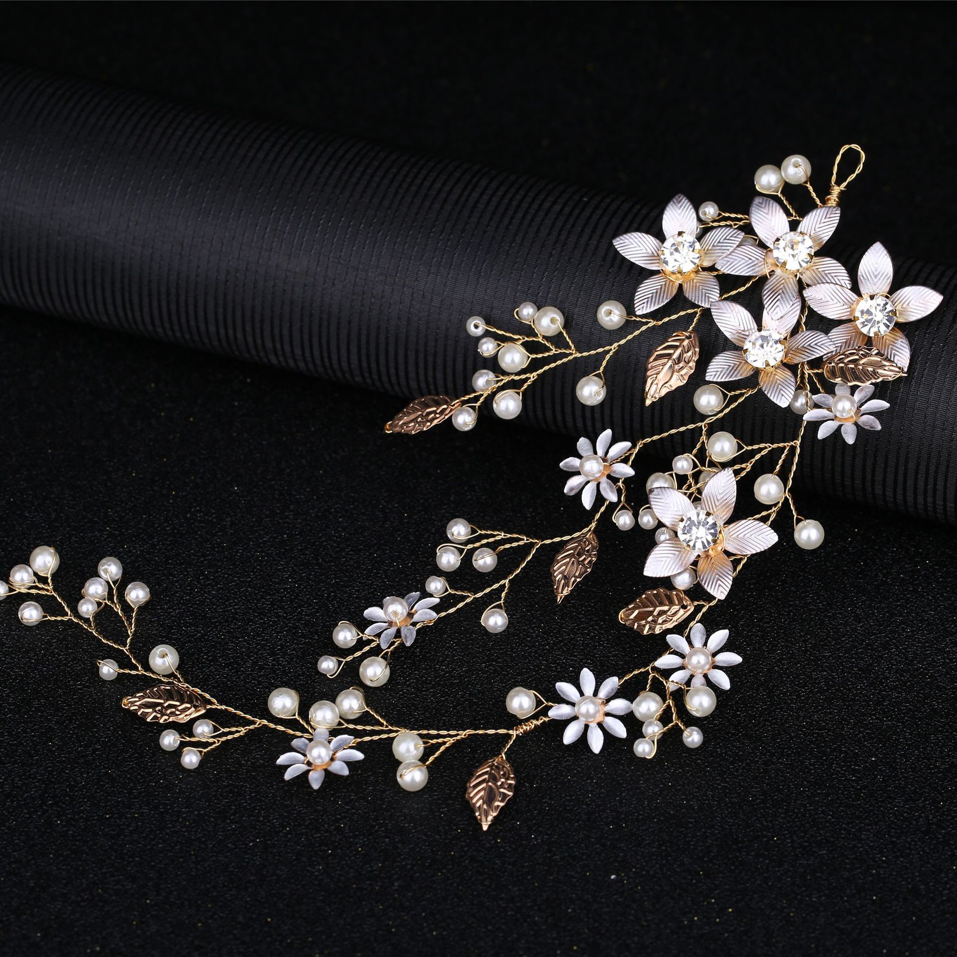European and American New Headdress Golden Leaf Flower Foreign Trade Hair Band Wedding Dress Accessories Bridal Ornament Wholesale