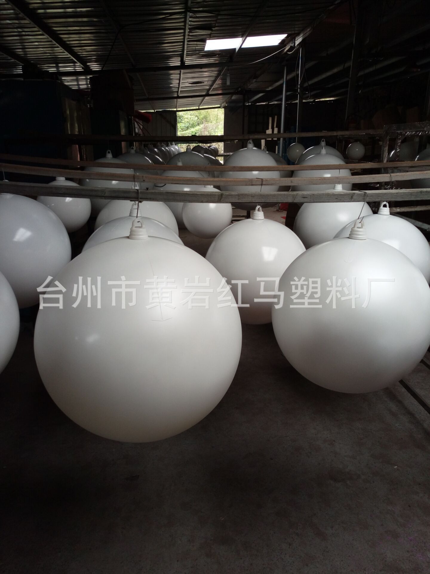 White Christmas Ball Decoration Ball Electroplated Ball Ornament Ball Ocean Ball Bright Matte New Style Recommended s White Christmas Ball Decoration Ball Electroplated Ball Ornament Ball Ocean Ball Bright Matte New Style Recommended s