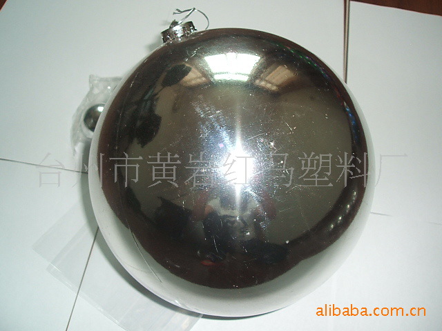 White Christmas Ball Decoration Ball Electroplated Ball Ornament Ball Ocean Ball Bright Matte New Style Recommended s White Christmas Ball Decoration Ball Electroplated Ball Ornament Ball Ocean Ball Bright Matte New Style Recommended s