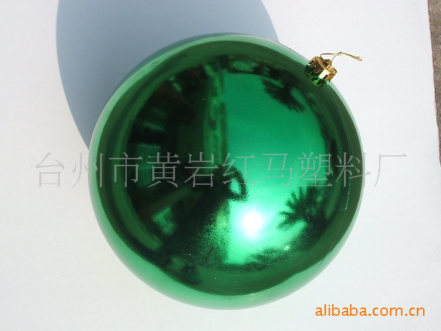 White Christmas Ball Decoration Ball Electroplated Ball Ornament Ball Ocean Ball Bright Matte New Style Recommended s White Christmas Ball Decoration Ball Electroplated Ball Ornament Ball Ocean Ball Bright Matte New Style Recommended s