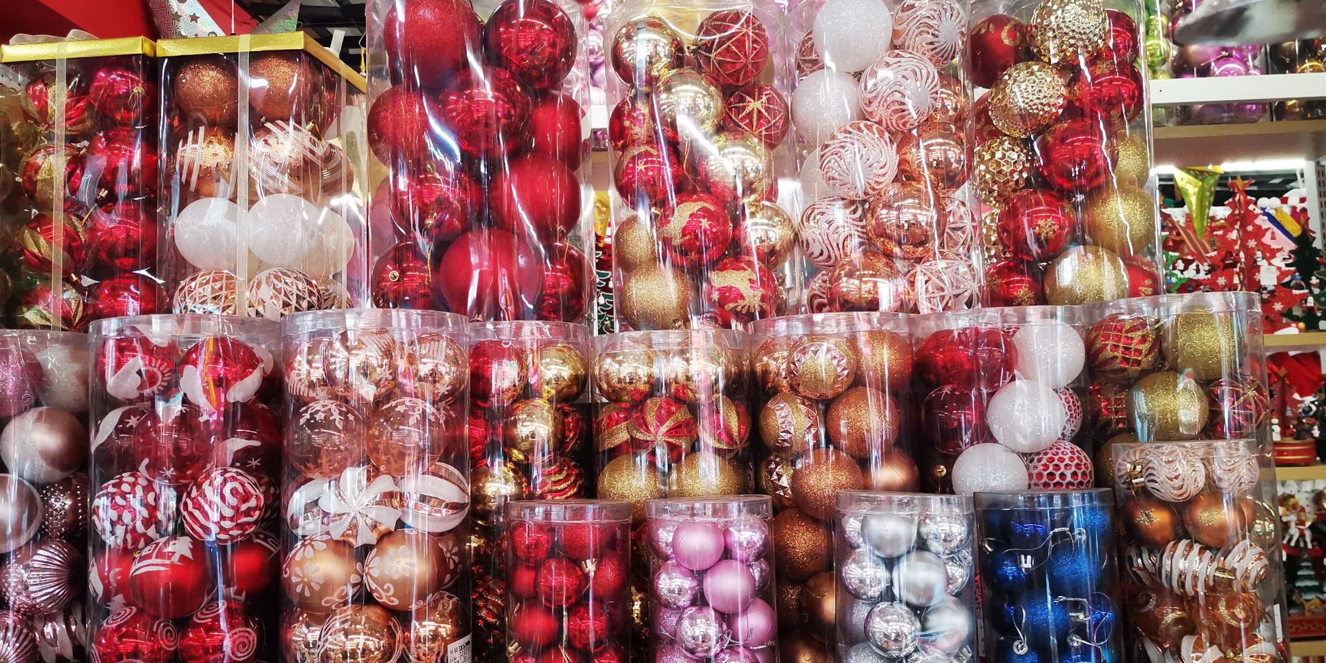 Factory Supply Plastic Barrel Bright Light Christmas Ball Christmas Decorating Ball Plastic Matte Ball Wholesale Christmas Gifts