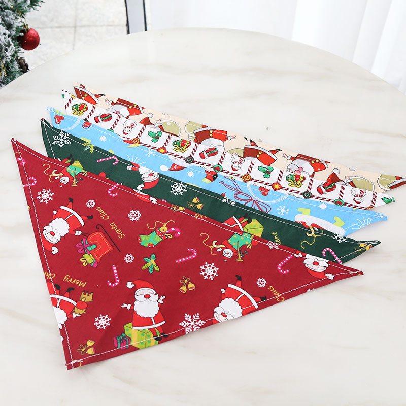 Pet Supplies Dog Cat Christmas Cotton Printed Pet Dress up Triangular Binder Saliva Towel Decoration Bib Big Dog