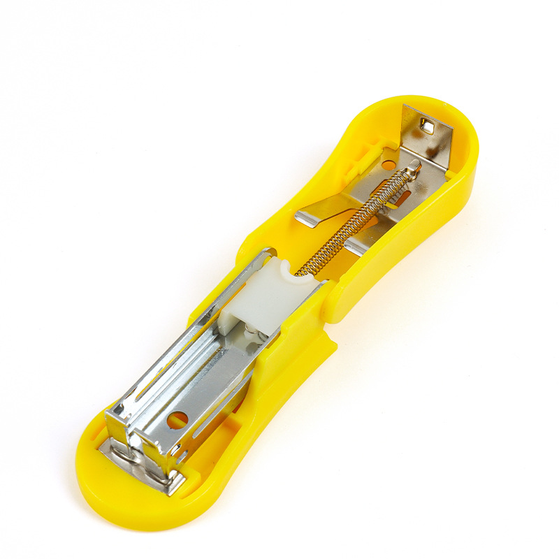 Xiaoyuer Small Yellow Duck Student Cute Trumpet Stapler Office Supplies Hand-Held Mini Stapler Kit