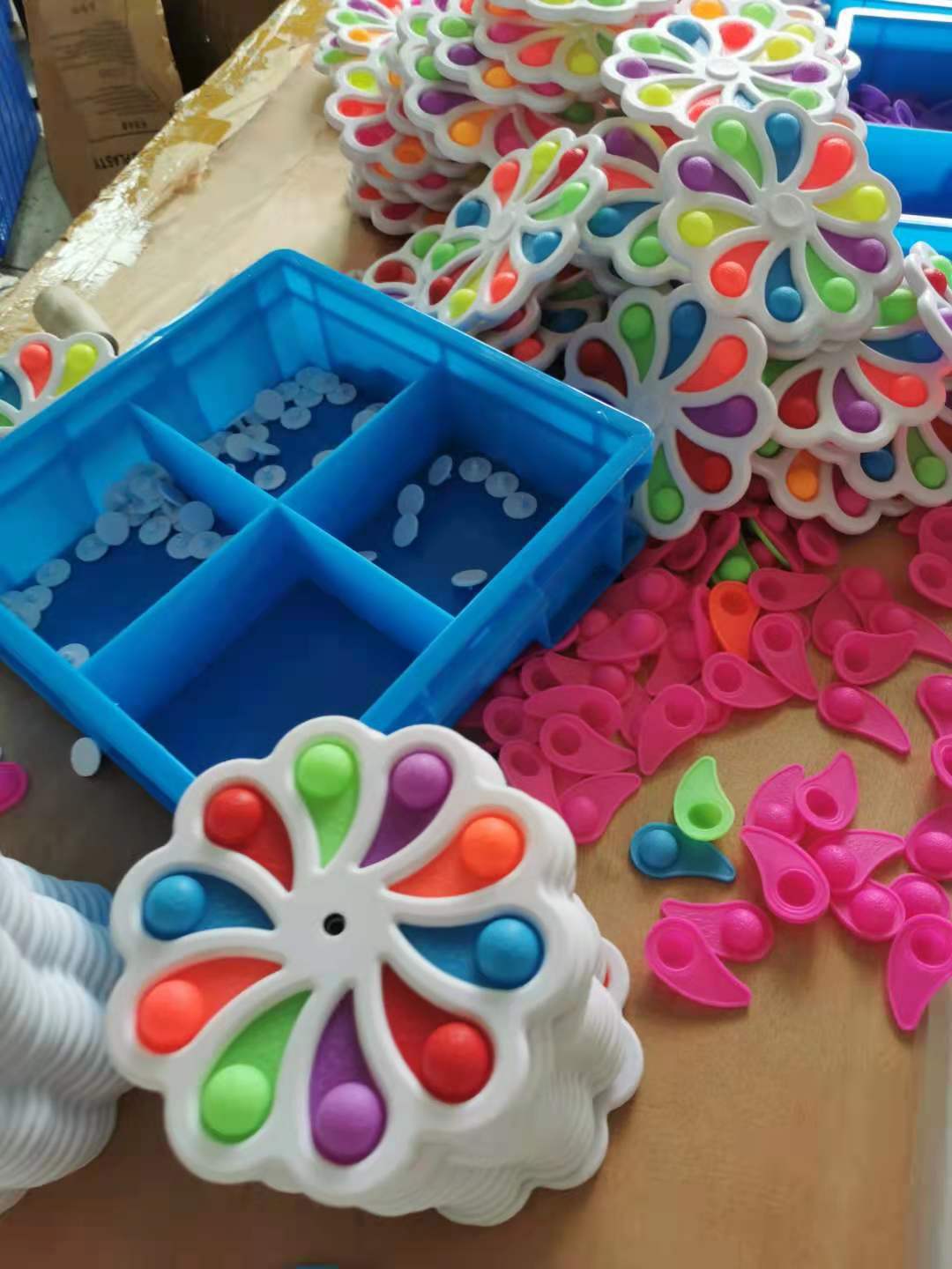 Finger Bubble Music Mouse Killer Pioneer Keychain Decompression Toy Fingertip Squeeze Board Five Finger Bubble Music Factory in Stock Finger Bubble Music Mouse Killer Pioneer Keychain Decompression Toy Fingertip Squeeze Board Five Finger Bubble Music Factory in Stock