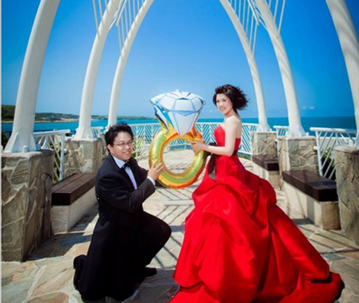 Latest 43-Inch Aluminum Film Extra Large Diamond Ring Proposal Balloon Wedding Celebration Decoration Arrangement Diamond Ring