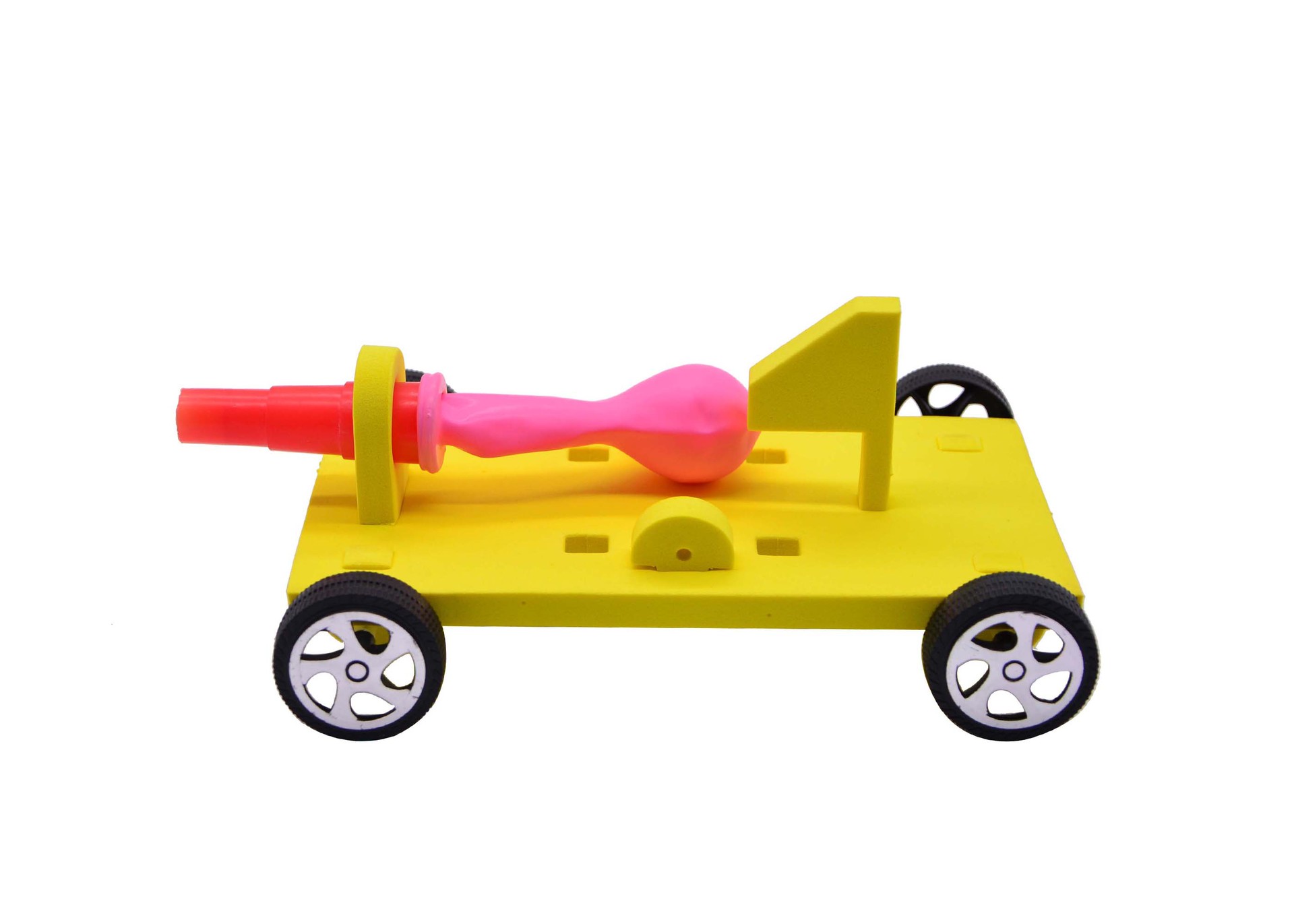 Students' homework teacher xing balloon car technology small production STEM science lab Students' homework teacher xing balloon car technology small production STEM science lab