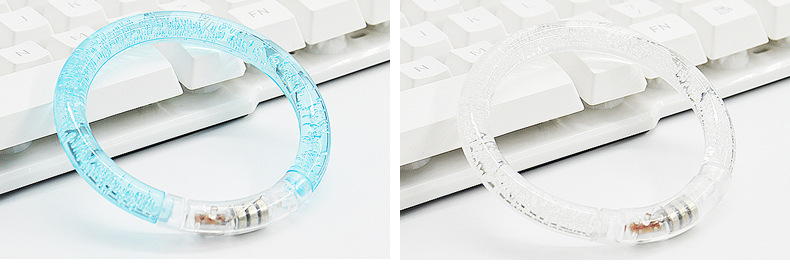 [Acrylic Bracelet] Cartoon Acrylic Luminous Bracelet Push Scan Code Gift Night Market Hot Selling Toys