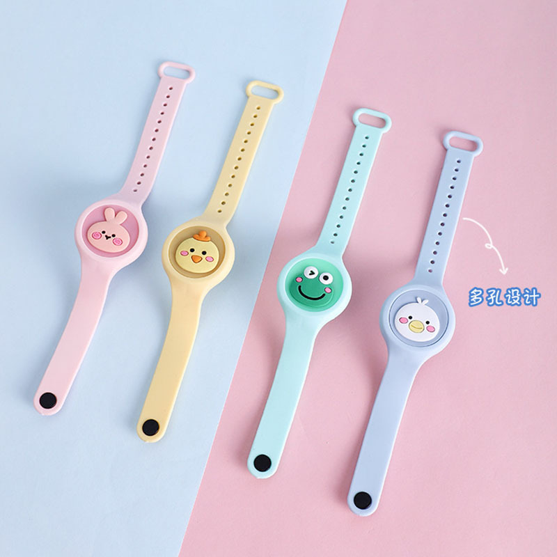 Luminous Mosquito Repellent Bracelet Portable Portable Outdoor Anti-Mosquito Bracelet Children Mosquito Repellent Liquid Organic Essence Oil Bracelet