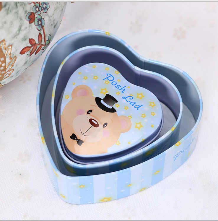 Candy box wholesale new European tinplate candy candy box personality heart candy box wedding supplies