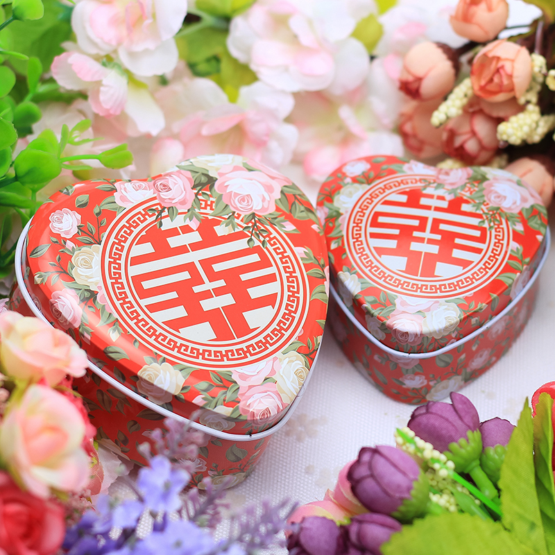 Candy box wholesale new European tinplate candy candy box personality heart candy box wedding supplies