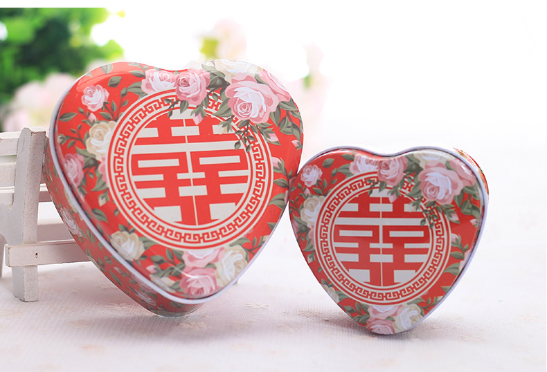 Candy box wholesale new European tinplate candy candy box personality heart candy box wedding supplies