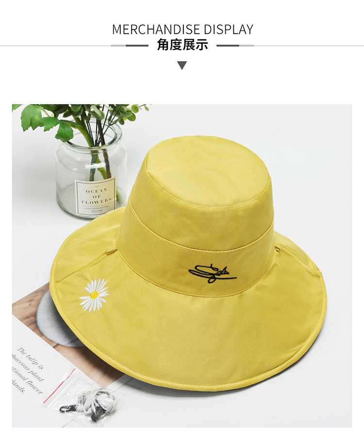 Factory Wholesale New Reversible Fisherman Hat Little Daisy Embroidered Sun Hat Korean Fashion Smiley Leisure Basin Hat