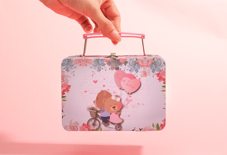 Baby full moon candy box creative European full moon hi candy box tinplate creative handbag sugar box new Baby full moon candy box creative European full moon hi candy box tinplate creative handbag sugar box new