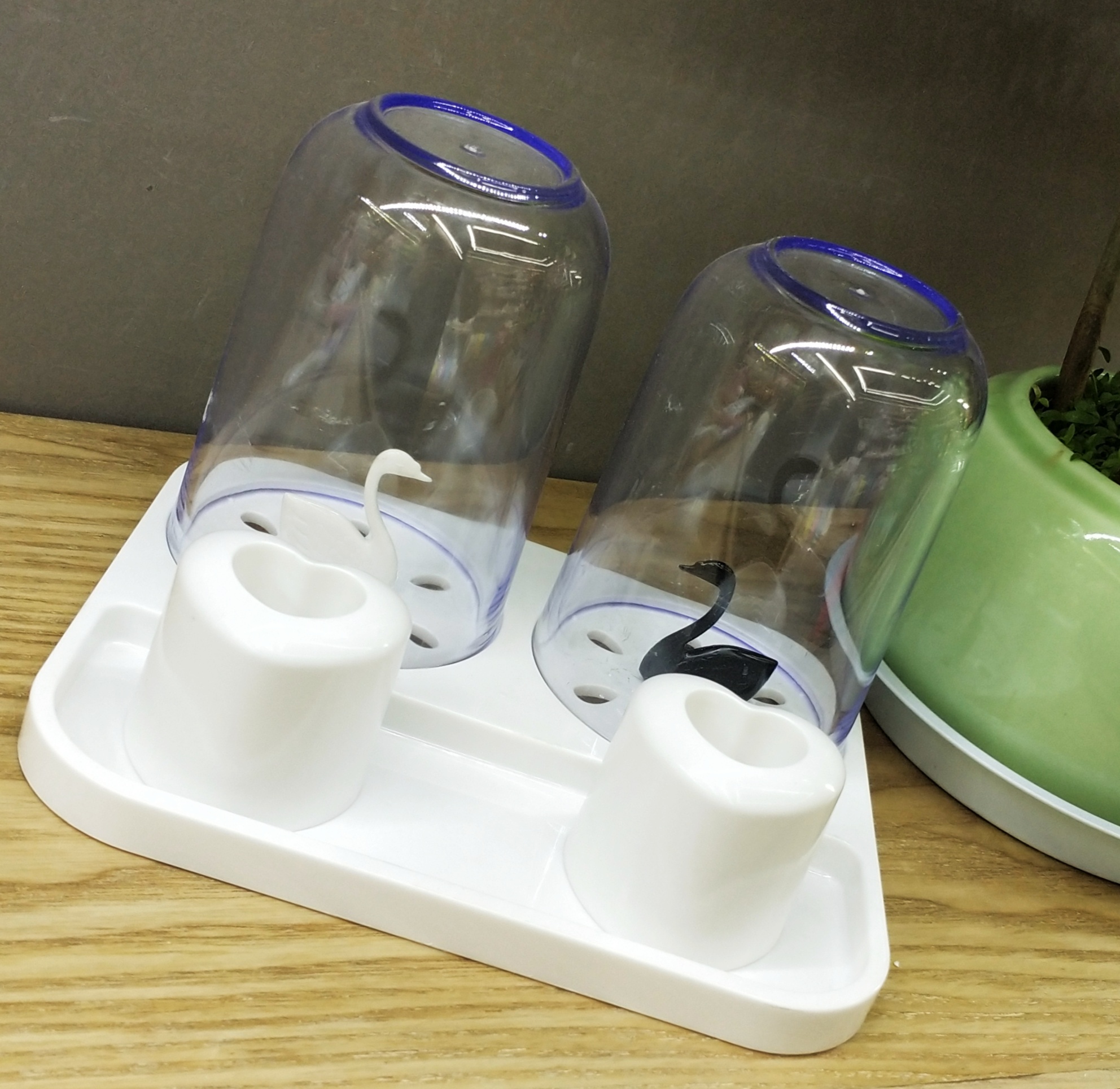 Creative home toilet daily necessities - swan love gargle set \\\"meilongyu. Shanke\\\" manufacturers direct sales Creative home toilet daily necessities - swan love gargle set \\\"meilongyu. Shanke\\\" manufacturers direct sales