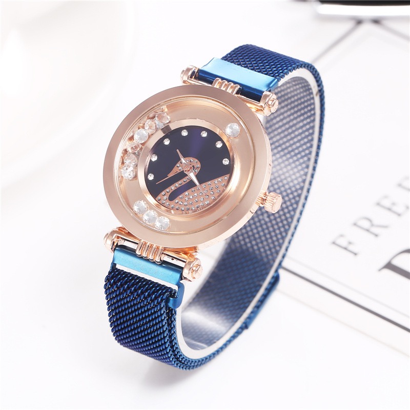 Set diamond swan magnet watch female crystal ball magnet lady watch foreign trade hot style net red stone quartz table