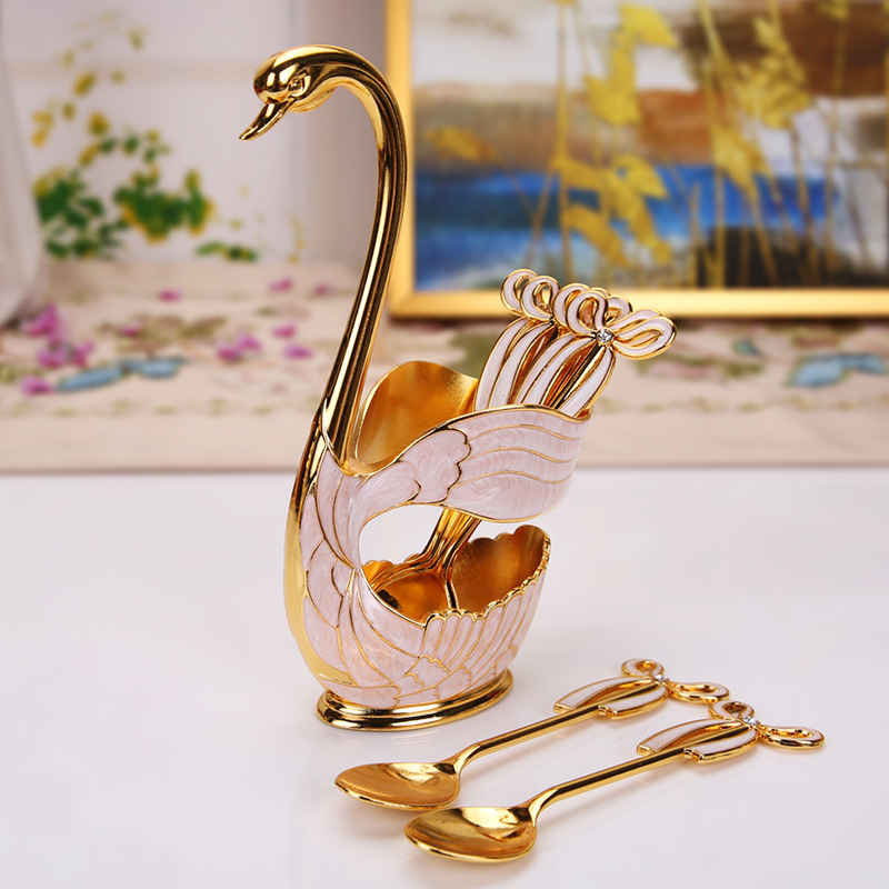 European Coffee spoon fruit fork set home set lovely swan fruit Spoon Tableware