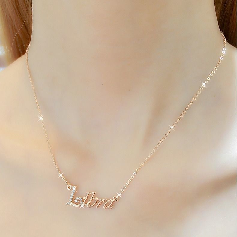 Rose Gold Swan Japanese and Korean Simplicity and Personality Necklace Female Fashion Net Red Temperament Clavicle Chain Diamond Sexy Pendant Necklace Rose Gold Swan Japanese and Korean Simplicity and Personality Necklace Female Fashion Net Red Temperament Clavicle Chain Diamond Sexy Pendant Necklace