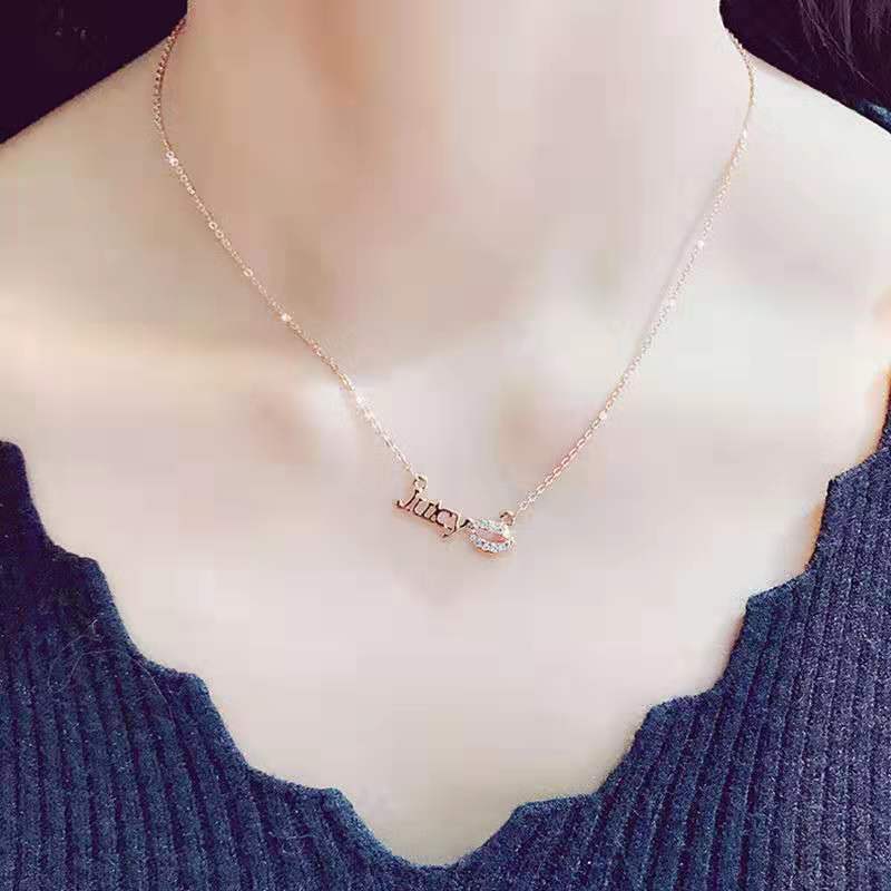 Rose Gold Swan Japanese and Korean Simplicity and Personality Necklace Female Fashion Net Red Temperament Clavicle Chain Diamond Sexy Pendant Necklace Rose Gold Swan Japanese and Korean Simplicity and Personality Necklace Female Fashion Net Red Temperament Clavicle Chain Diamond Sexy Pendant Necklace