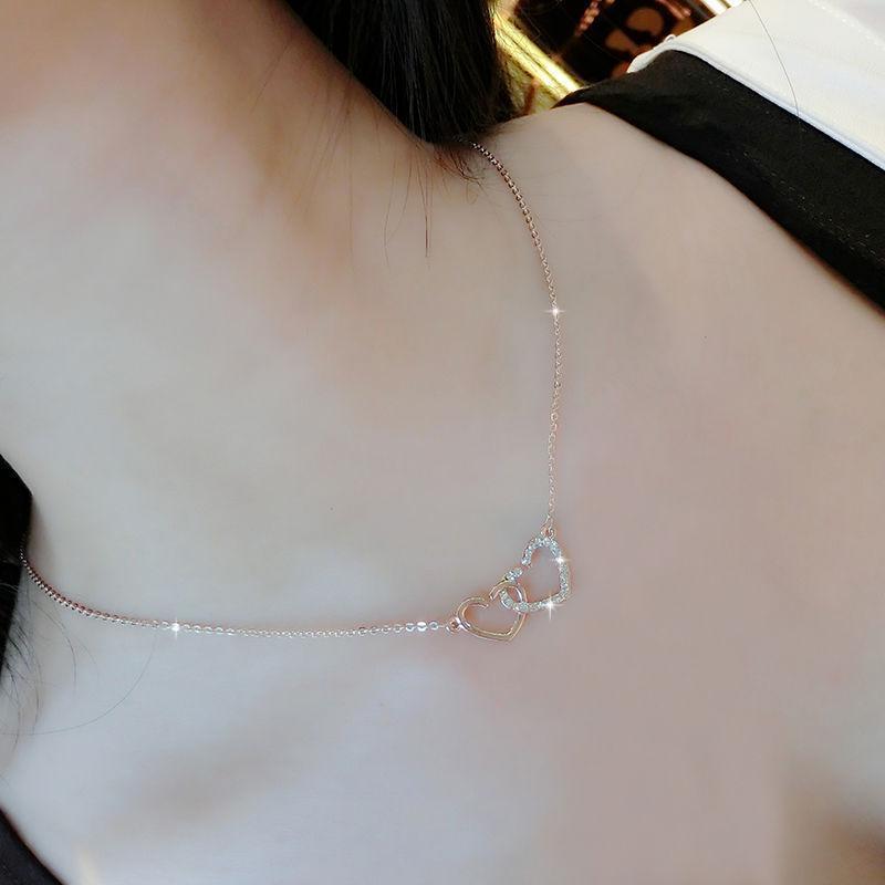 Rose Gold Swan Japanese and Korean Simplicity and Personality Necklace Female Fashion Net Red Temperament Clavicle Chain Diamond Sexy Pendant Necklace Rose Gold Swan Japanese and Korean Simplicity and Personality Necklace Female Fashion Net Red Temperament Clavicle Chain Diamond Sexy Pendant Necklace