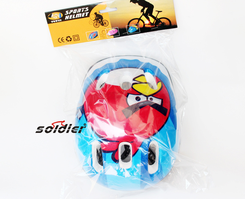 Children's helmet is in the helmet Children's helmet is in the helmet