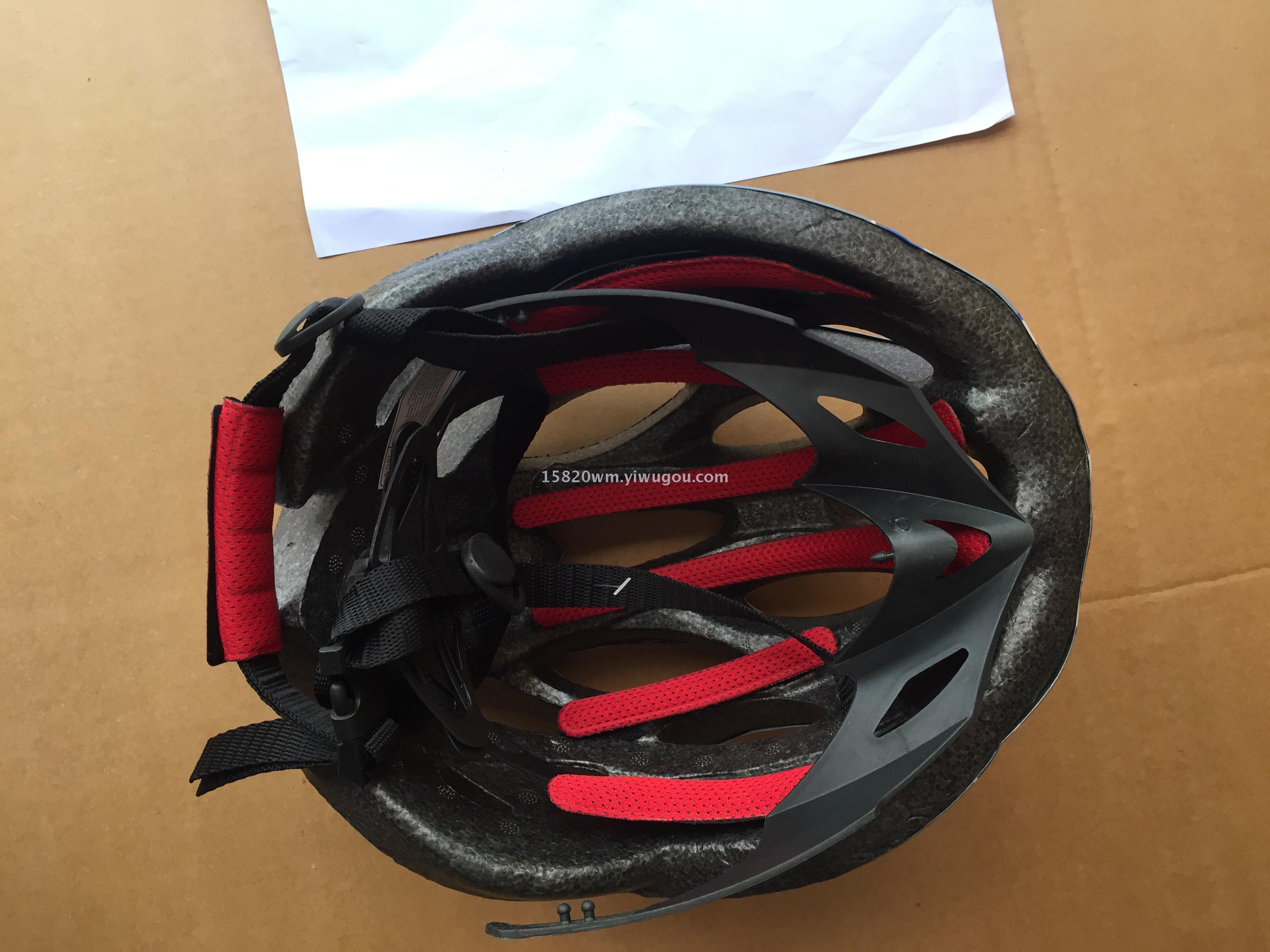 Bicycle helmet cycling equipment accessories Bicycle hat helmet helmet helmet helmet helmet helmet flashing hat cup