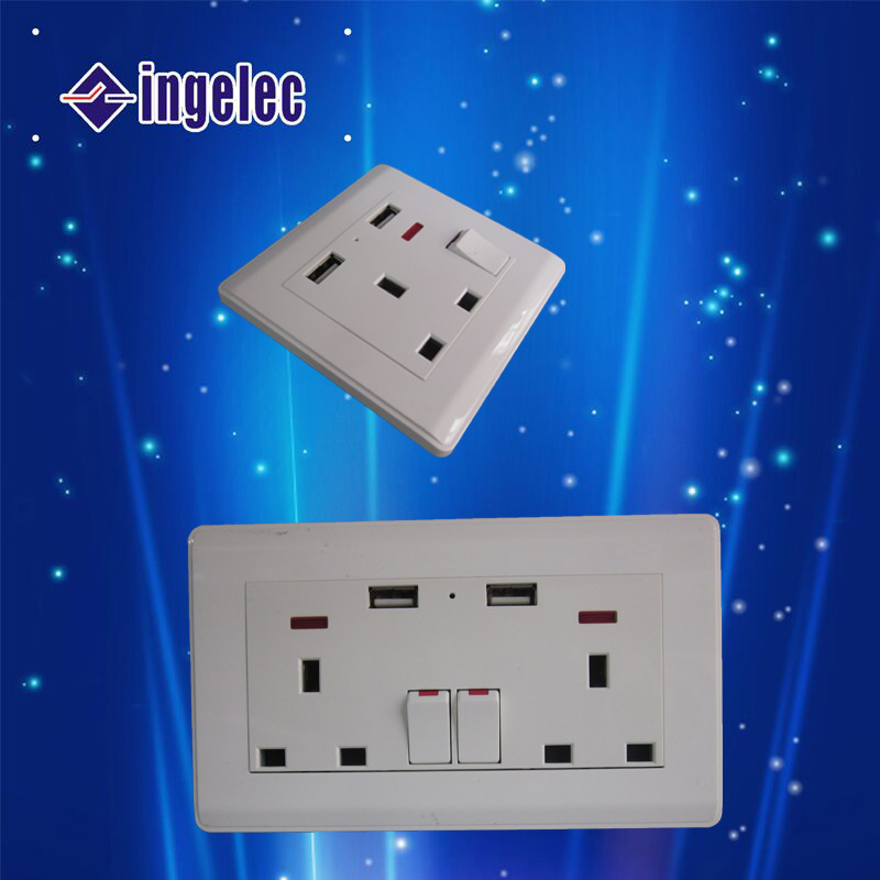 Factory Direct Sales Power Protection 3-Hole British Jack Dual USB with Light Biswitch Wall Plug