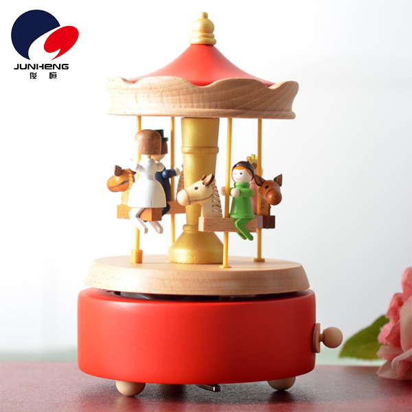 PH1540 jack lift wooden music box music box birthday gift creative children&#039;s rotating decorations