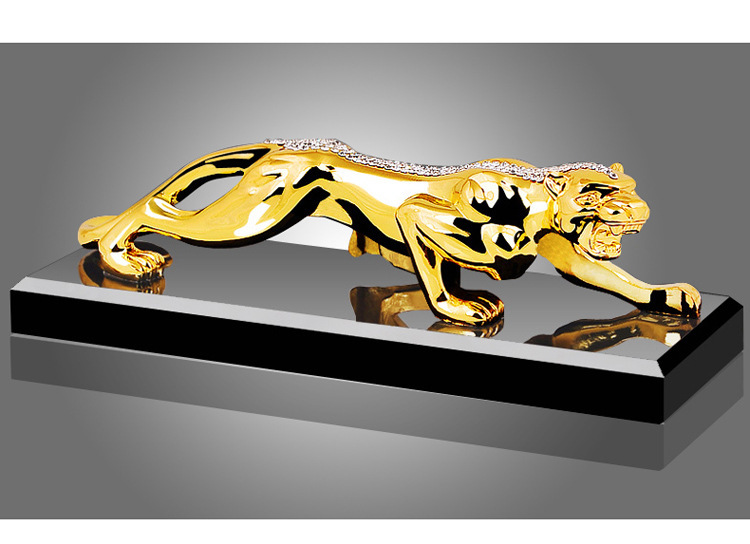 Factory Direct Sales Car Perfume Holder Leopard Car Sitting Perfume Decoration Car Accessories Creative Ornaments Factory Direct Sales Car Perfume Holder Leopard Car Sitting Perfume Decoration Car Accessories Creative Ornaments
