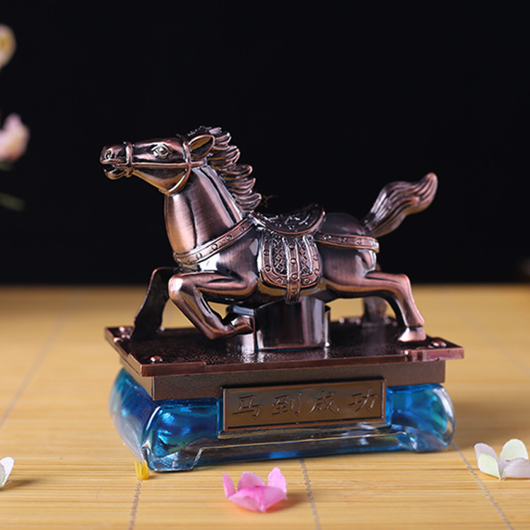 Bronze Style Car Perfume Holder Car Aromatherapy Car Men and Women Car Interior Ornaments Decoration Factory Direct Sales