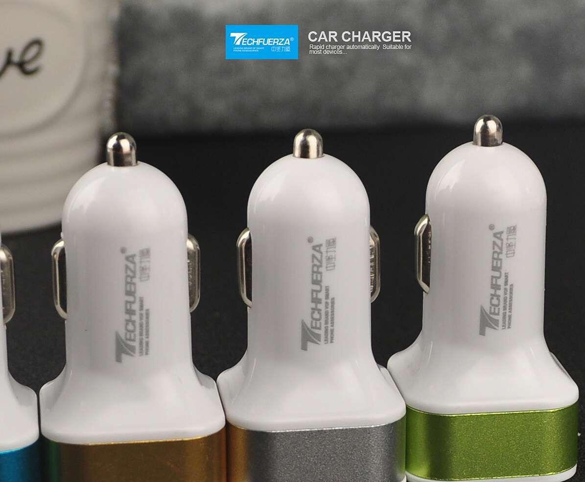 New square 3usb metal car charger USB mobile phone car charger custom logo