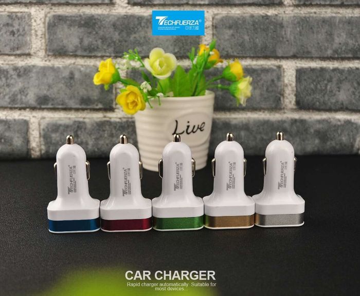 New square 3usb metal car charger USB mobile phone car charger custom logo