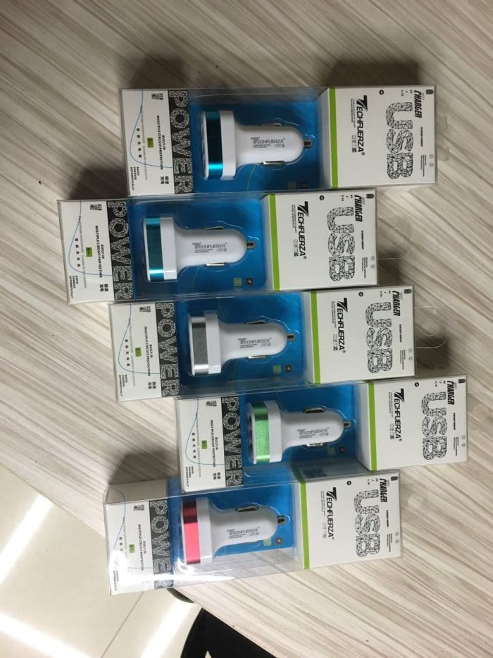 New square 3usb metal car charger USB mobile phone car charger custom logo