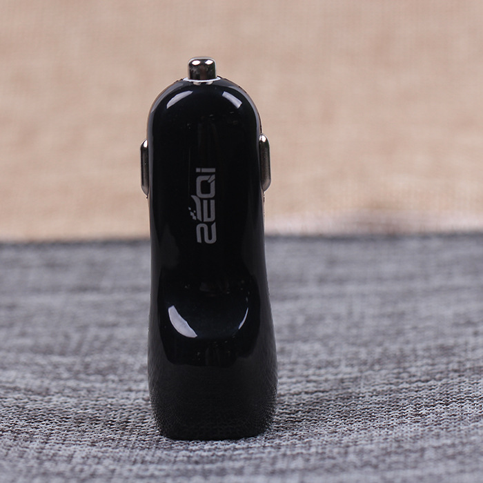 Zeki car charger dual USB car charger dual port car charger mobile phone charger Zeki car charger dual USB car charger dual port car charger mobile phone charger