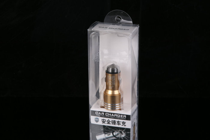 Manufacturers selling all alloy new car safety hammer mobile phone charger dual USB Car Charger 2.1A