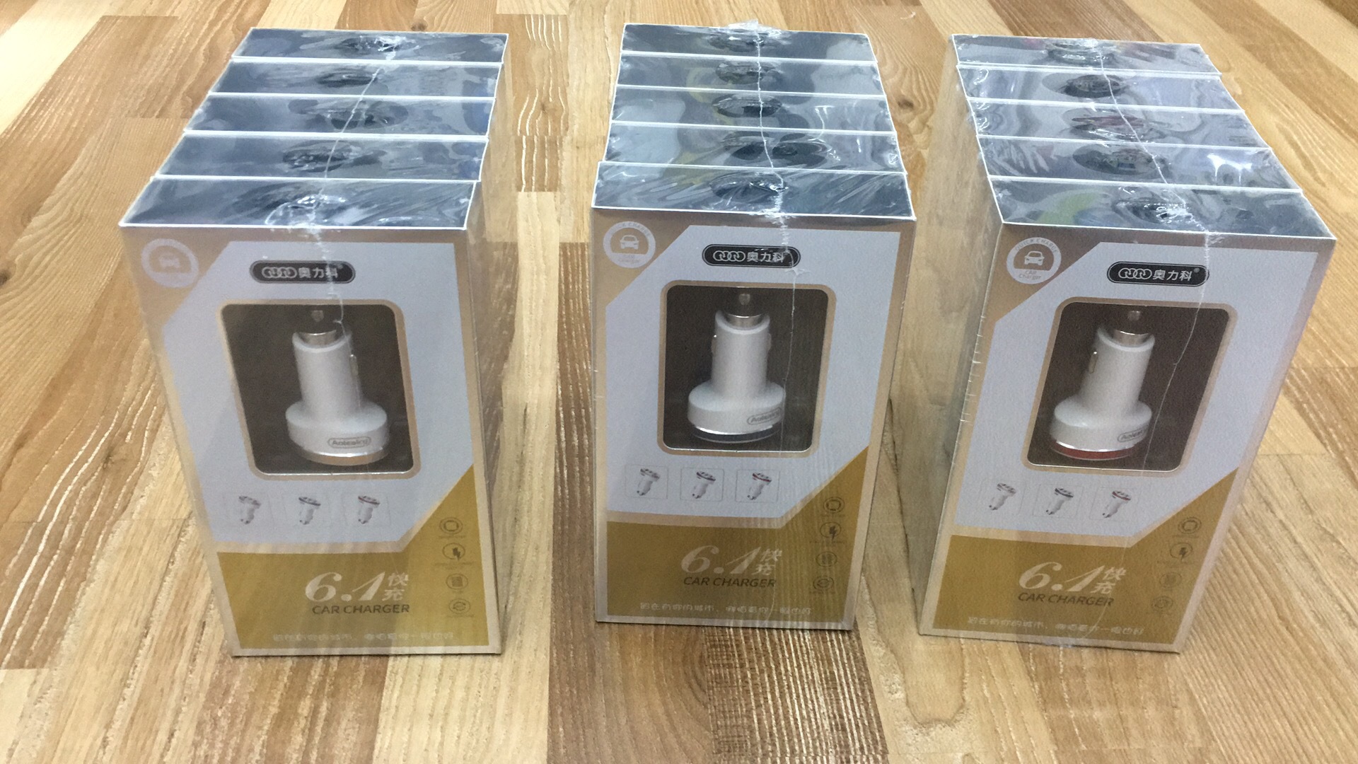 Aolico brand 6.1A quick charge car charger 3-4 USB