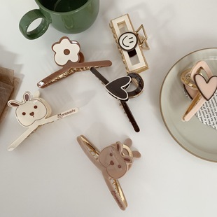 Brooch Female Pin Anti-Unwanted-Exposure Buckle Fixed Clothes Waist of Trousers Small Waist Elastic Waist Skirt Waist Safety Pin Brooch Female Pin Anti-Unwanted-Exposure Buckle Fixed Clothes Waist of Trousers Small Waist Elastic Waist Skirt Waist Safety Pin