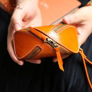 Original Cool Handmade Genuine Leather Keychain Vintage Cowhide Car Key Ring Little Creative Gifts Crafts