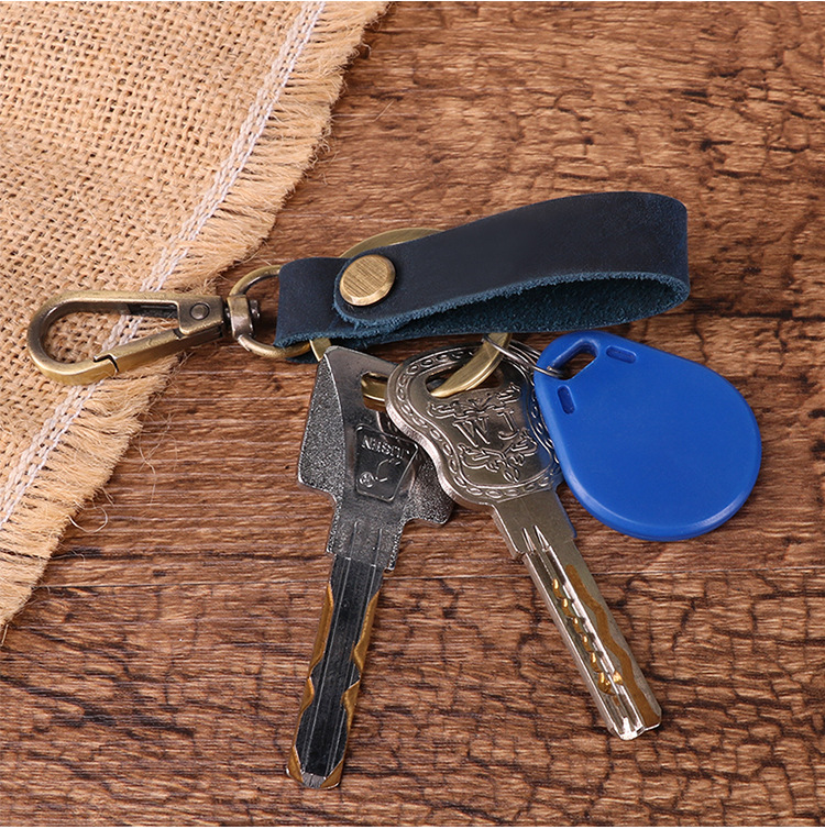 Original Cool Handmade Genuine Leather Keychain Vintage Cowhide Car Key Ring Little Creative Gifts Crafts