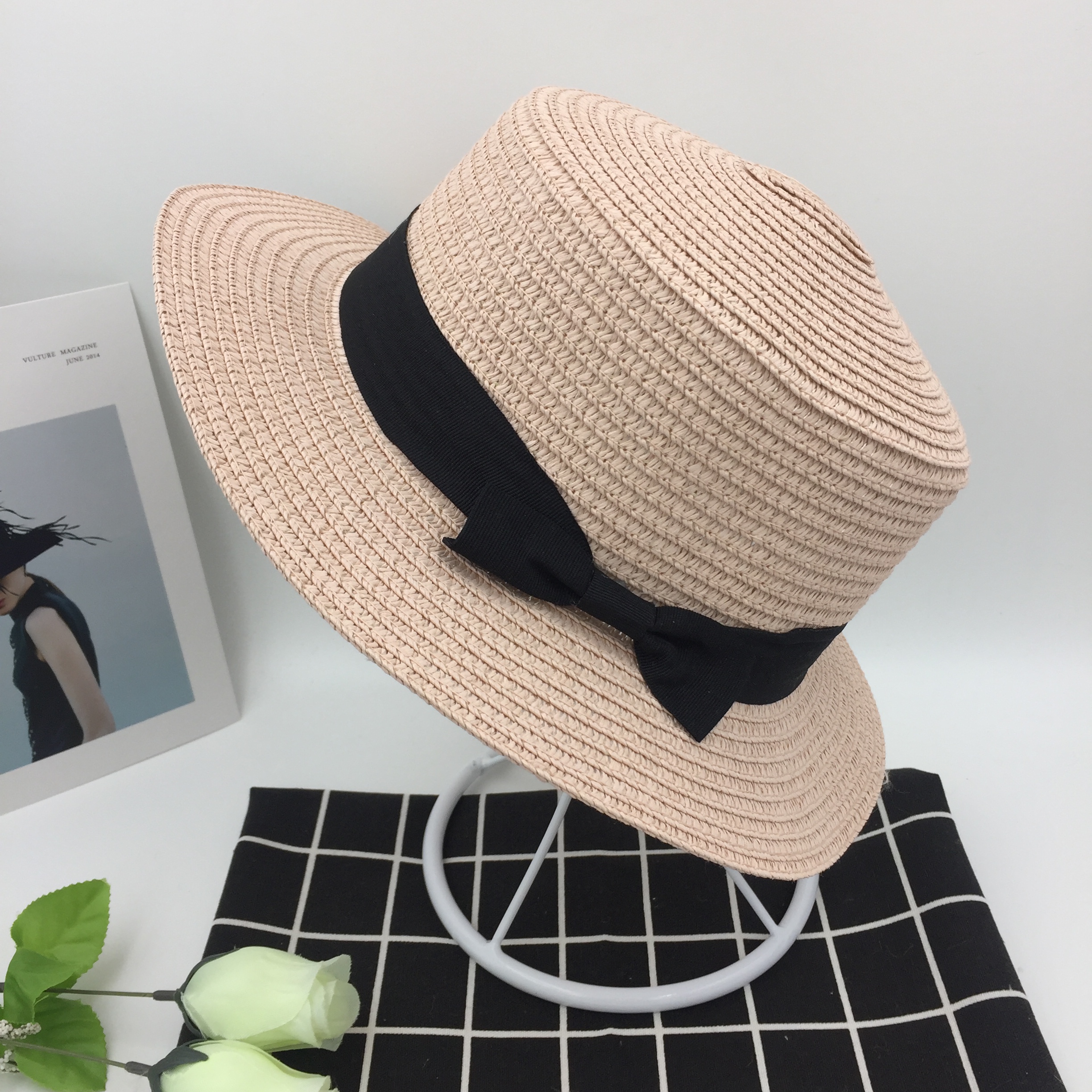 Flat top straw lady summer outdoor sun shade family style Flat along the bow-tie beach hat casual