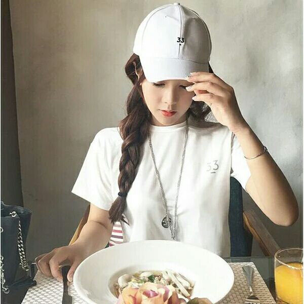 Korean edition cap embroidery 33 letters duck tongue cap summer sun shade leisure cap flat eaves hat lovers cap 100