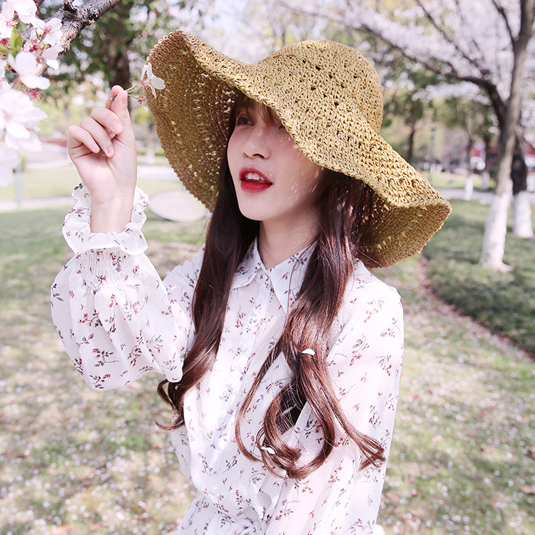 South Korean version and summer fashion six rows of holes with hand-made straw hats outdoor sun shade hats.