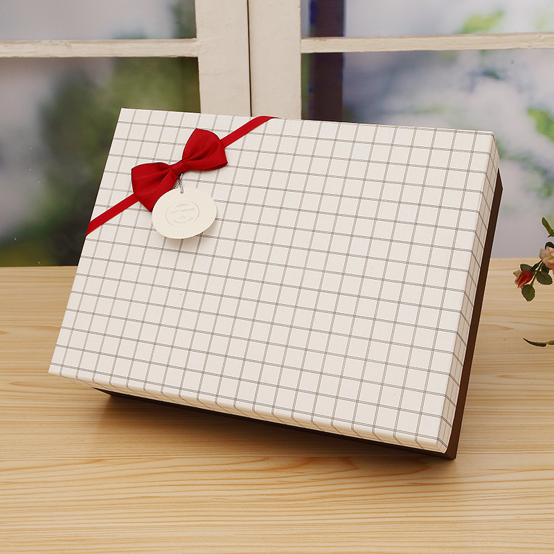 Rectangular Gift Box Gift Decoration Box Gift Box Birthday Gift Box Medium Packaging Box Support Customization